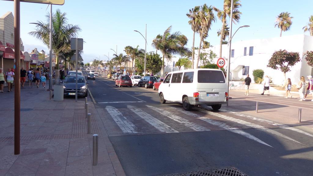 Habitaciones Residencial Corralejo Centro Playa المظهر الخارجي الصورة