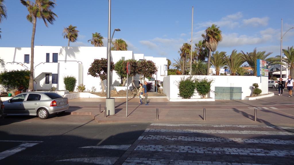 Habitaciones Residencial Corralejo Centro Playa المظهر الخارجي الصورة
