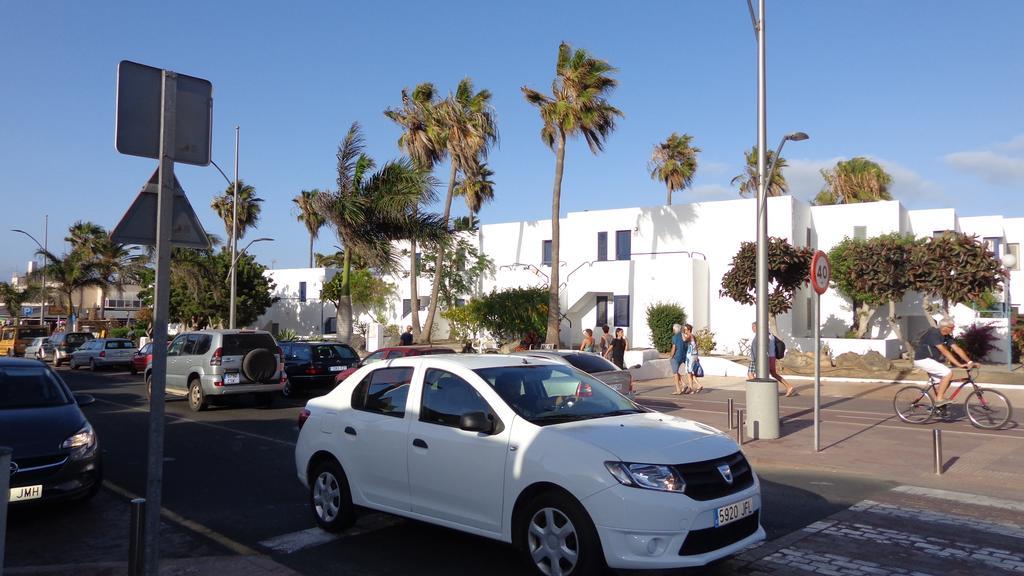 Habitaciones Residencial Corralejo Centro Playa المظهر الخارجي الصورة